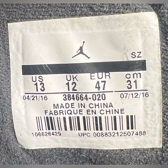 Air Jordan 6 Retro 'Black Cat' (2016) - Picture 9 of 11